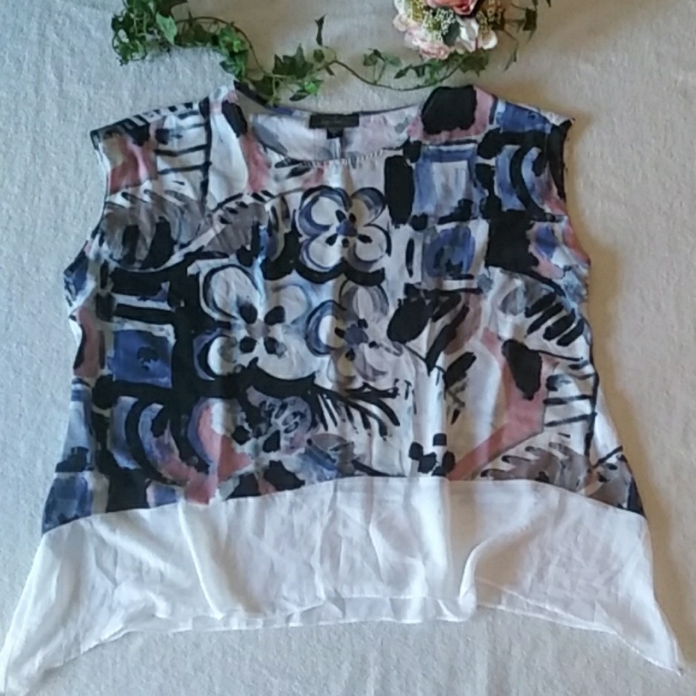 Karen Kane blouse